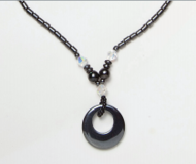 Black Magnetic Beaded Necklace with Circle Pendant and Crystal