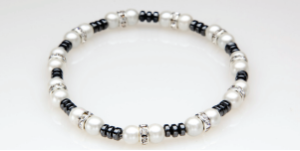Black, White & Crystal Magnetic Stretch Anklet